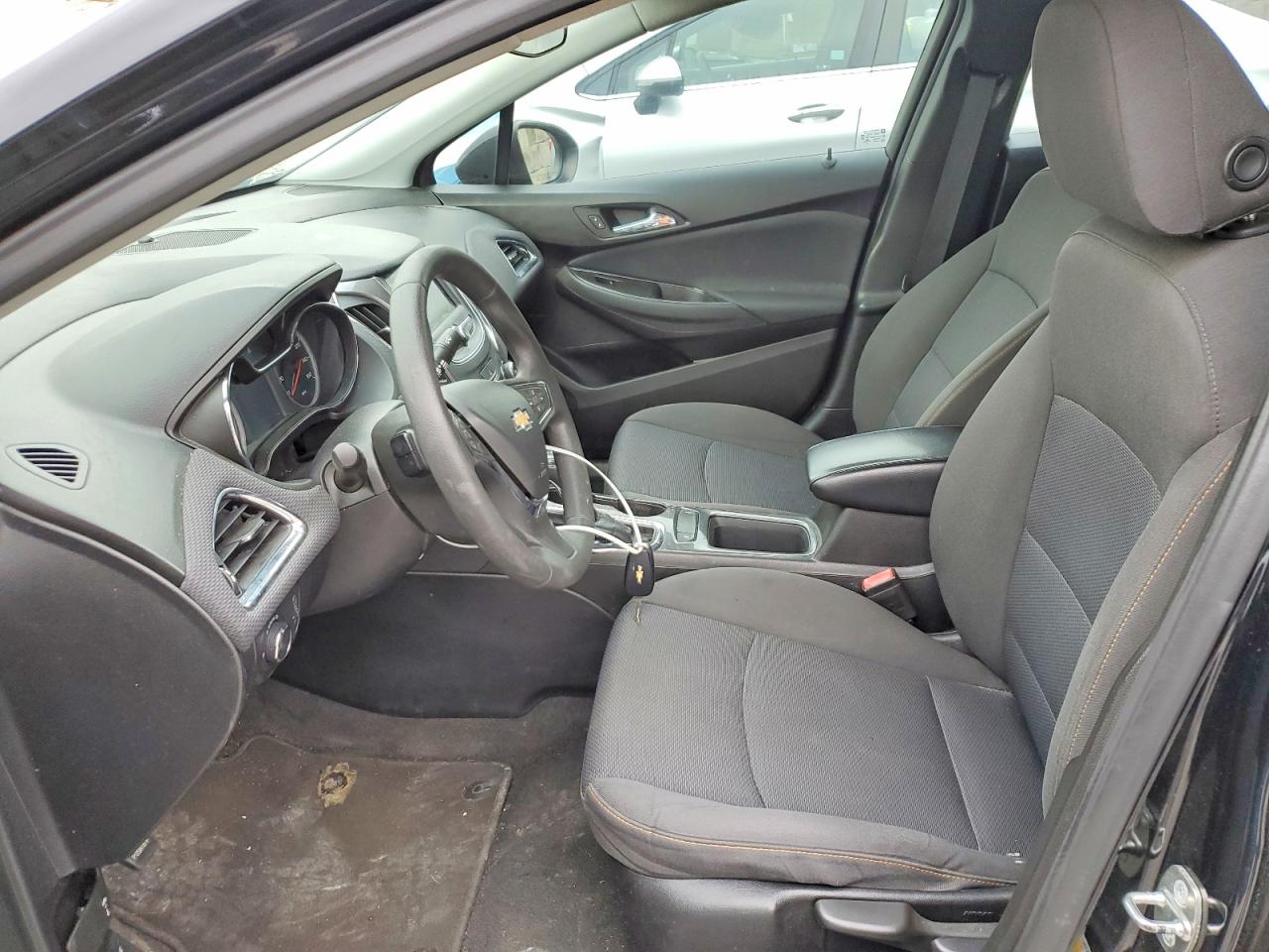 2019 CHEVROLET CRUZE LS photo 7