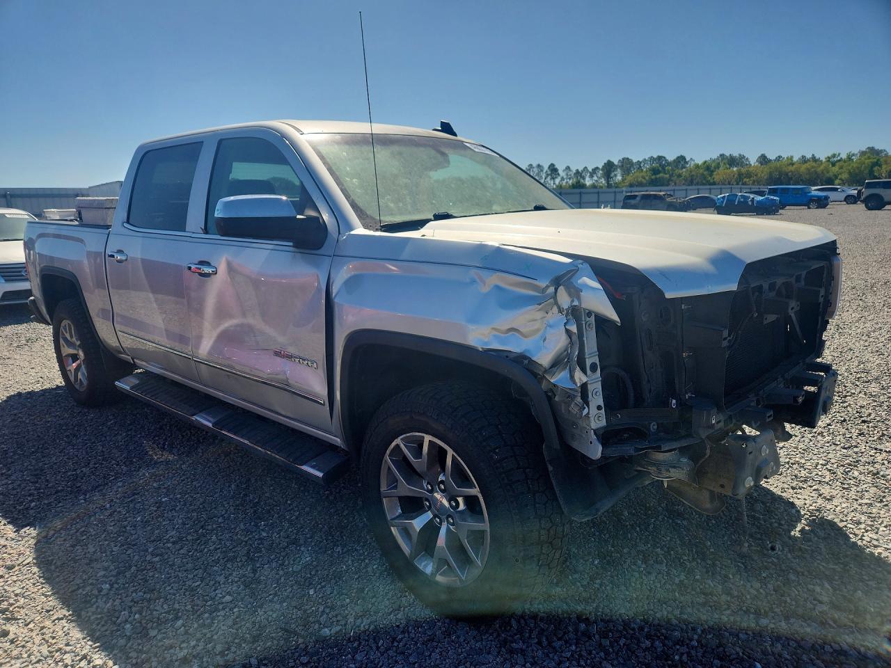 2015 GMC SIERRA C1500 SLT photo 4