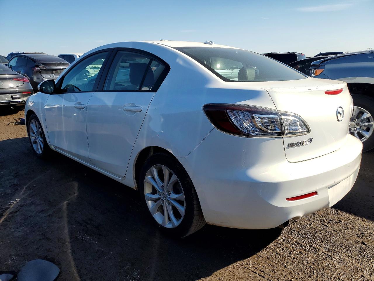 2010 MAZDA 3 S photo 2