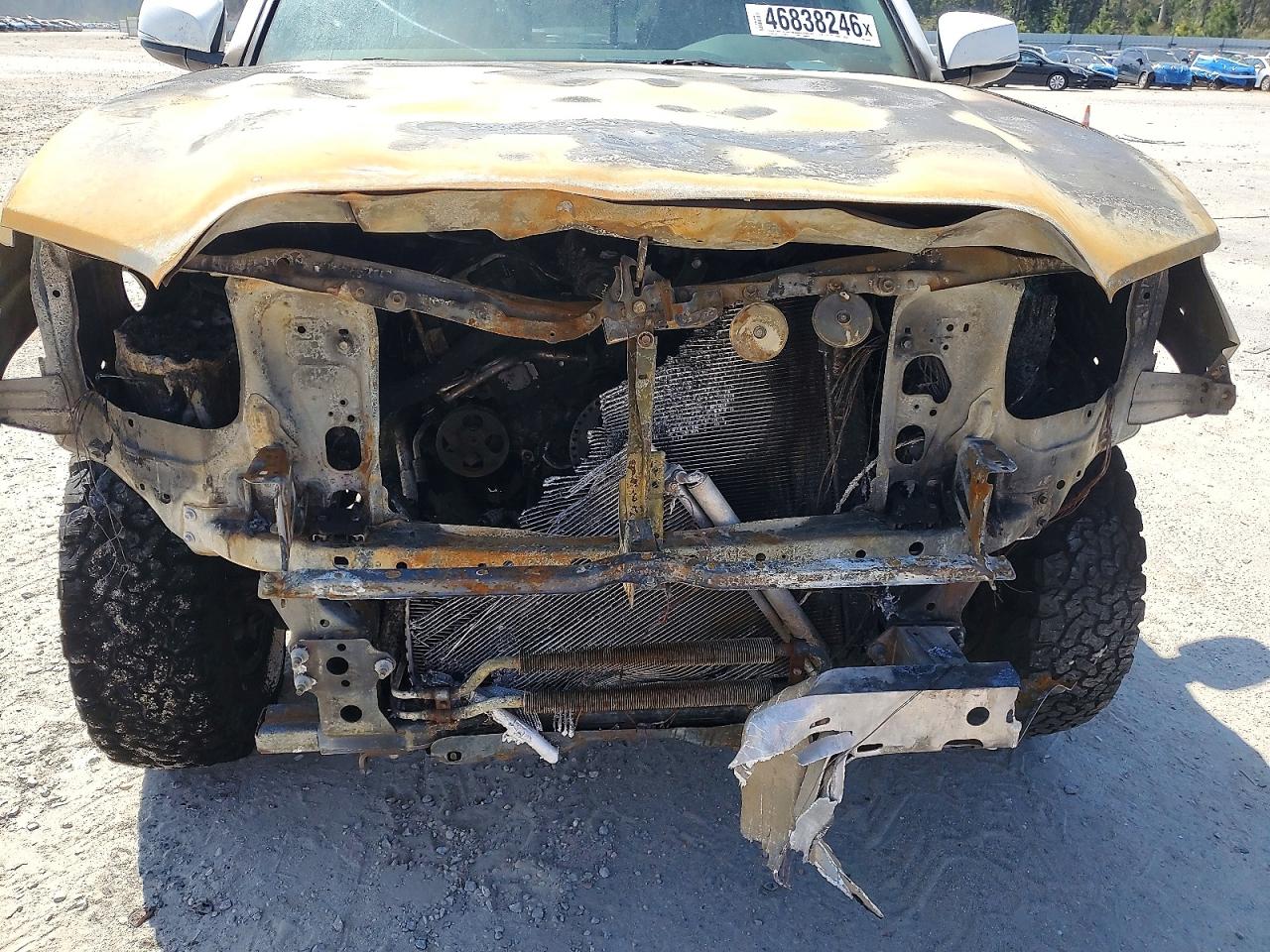2022 TOYOTA TACOMA SR5 V6 photo 21