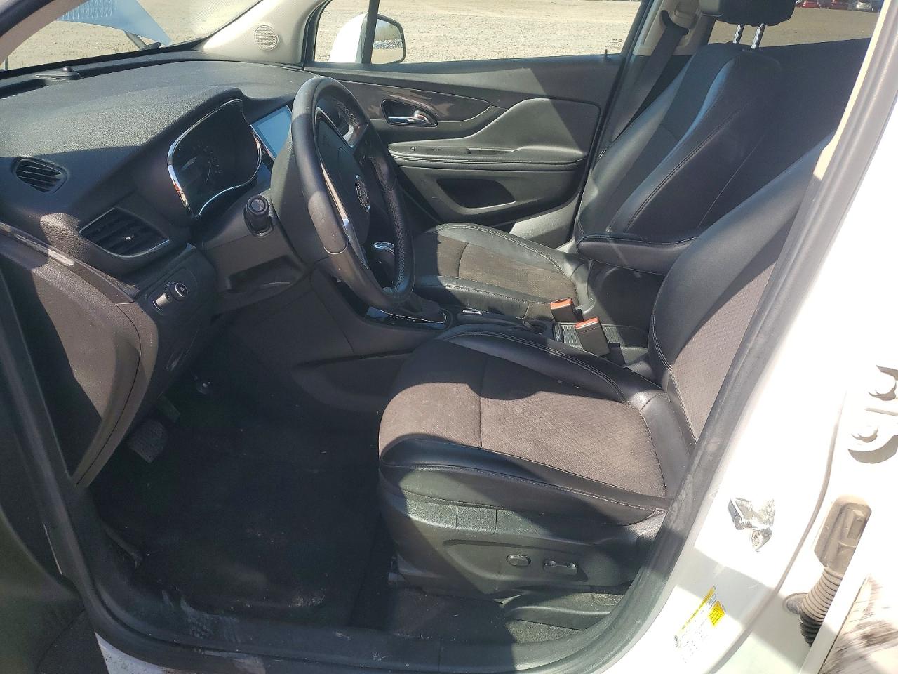 2018 BUICK ENCORE PREFERRED photo 7