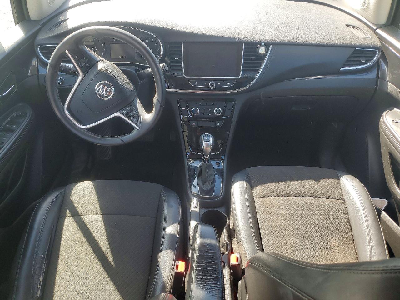 2018 BUICK ENCORE PREFERRED photo 8