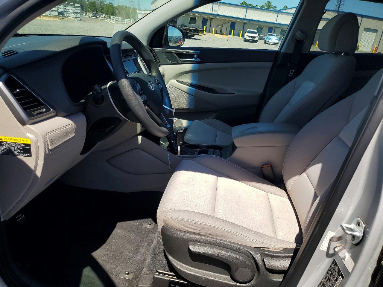 2016 HYUNDAI TUCSON SE photo 7