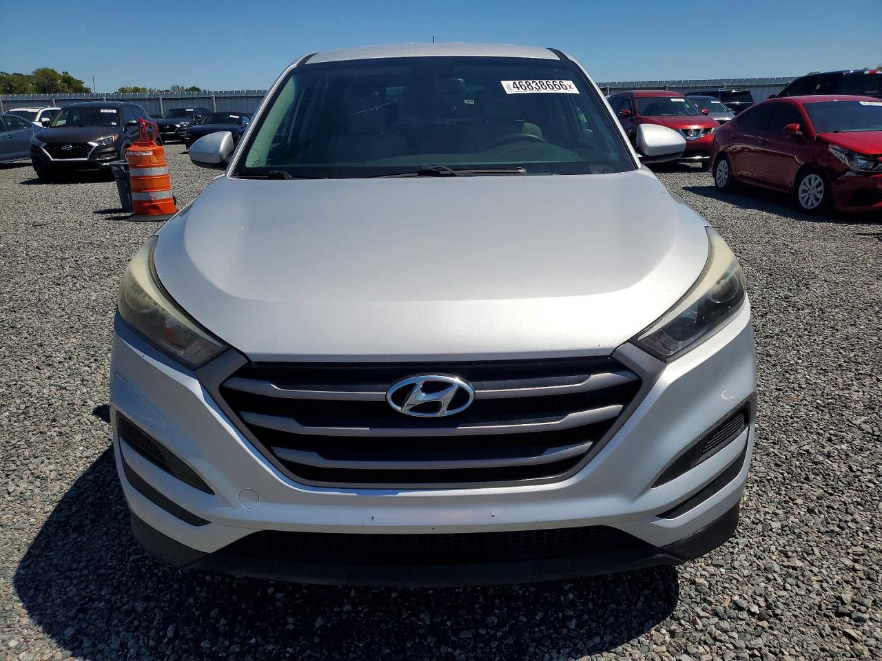 2016 HYUNDAI TUCSON SE photo 5