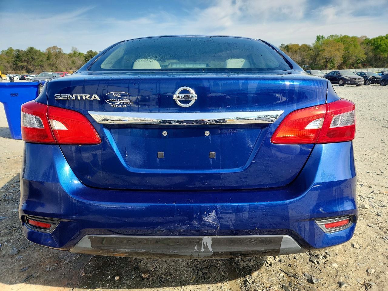 2017 NISSAN SENTRA S photo 11