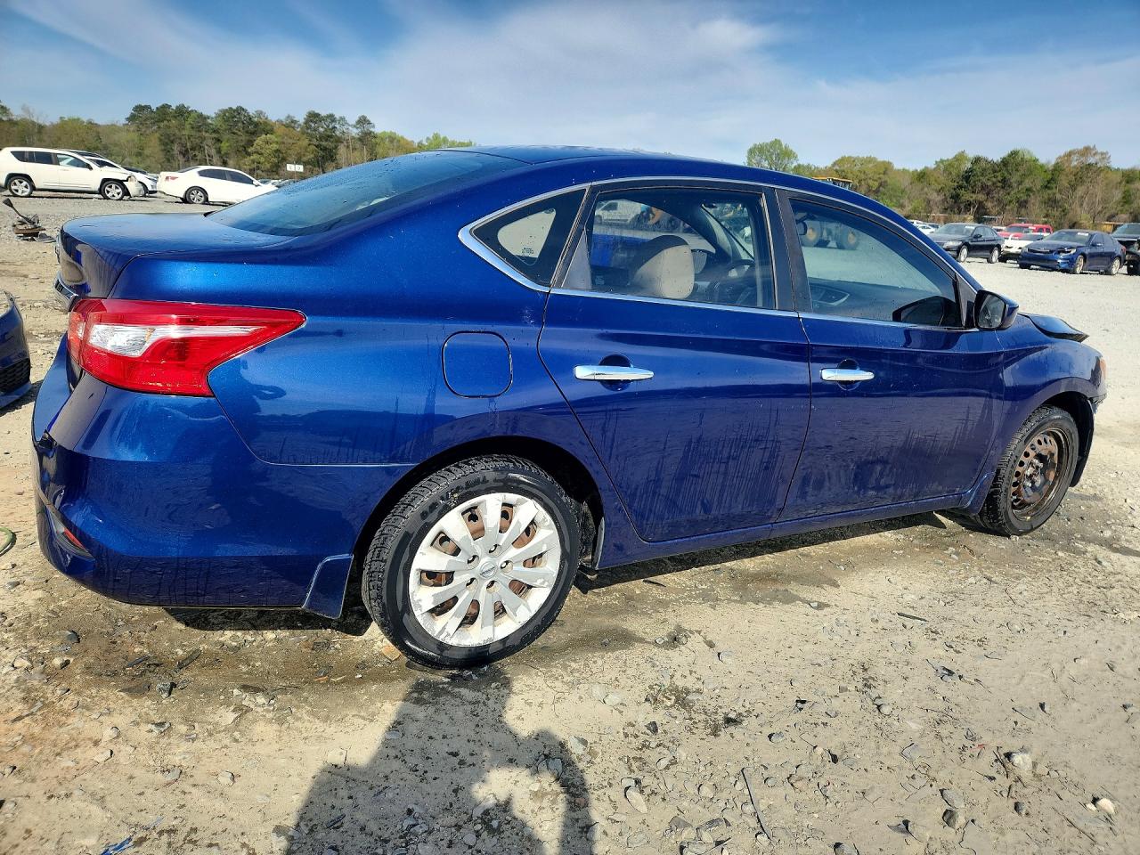 2017 NISSAN SENTRA S photo 5