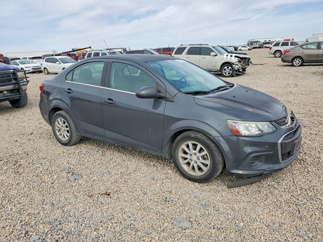 2017 CHEVROLET SONIC LT photo 7
