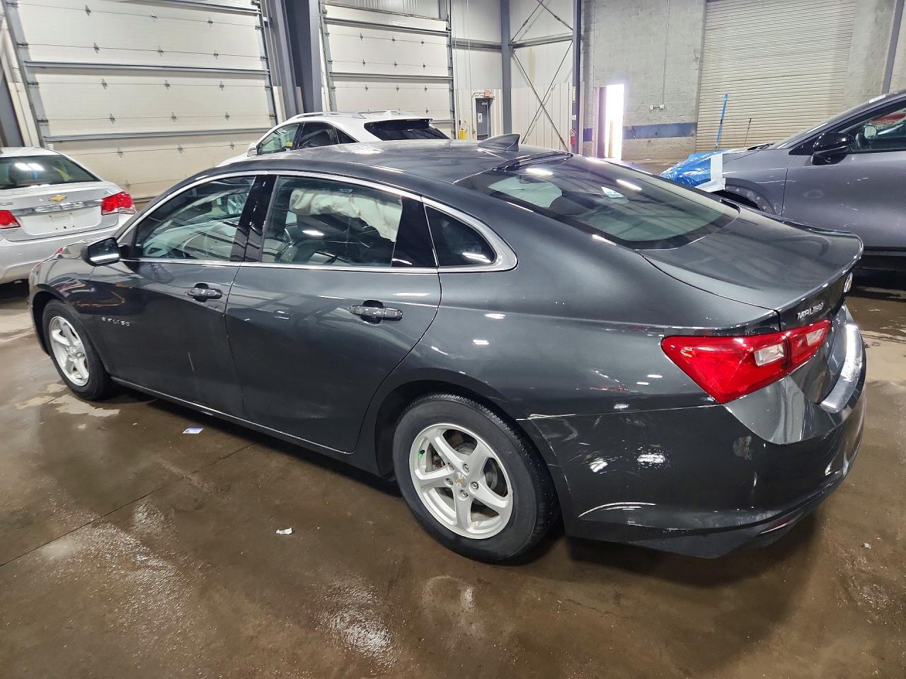 2017 CHEVROLET MALIBU LS photo 4