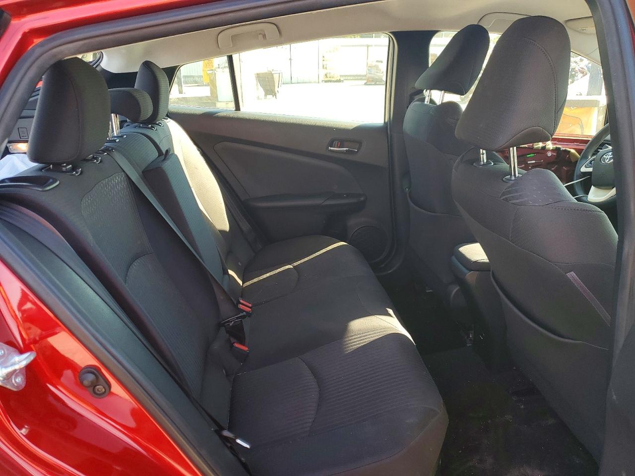 2017 TOYOTA PRIUS photo 10