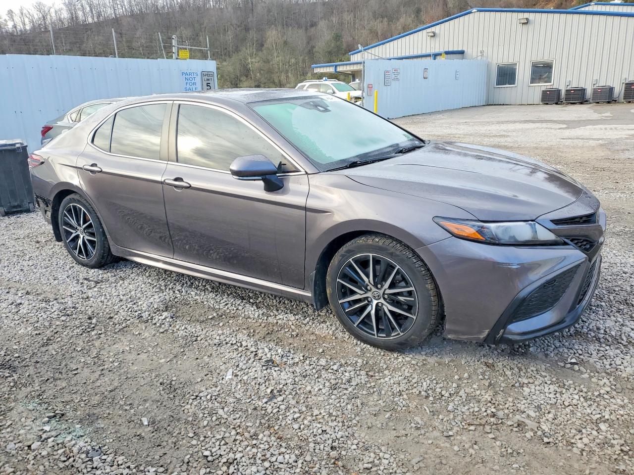 2023 TOYOTA CAMRY SE photo 4