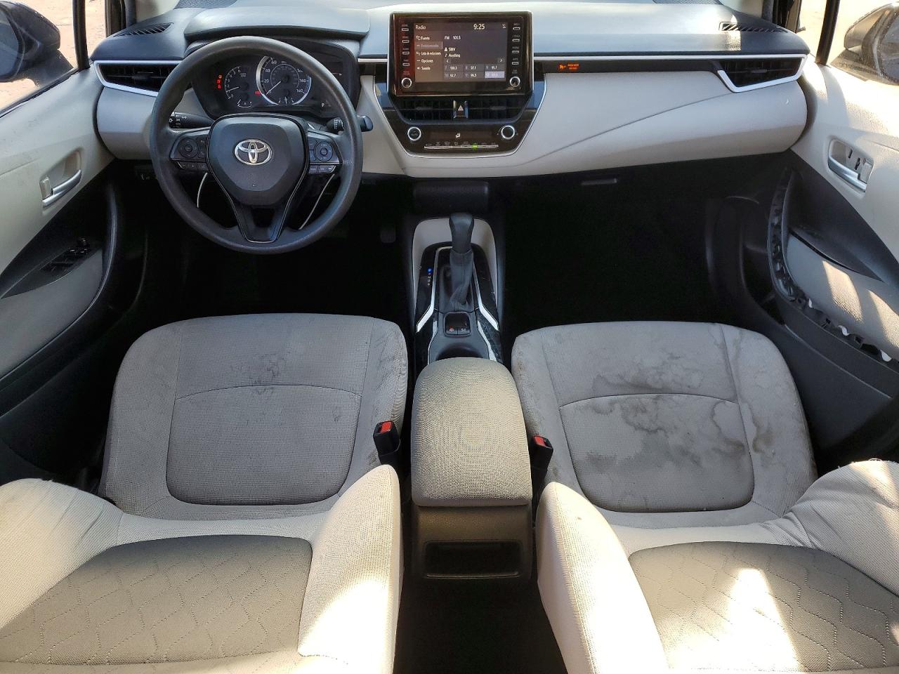 2020 TOYOTA COROLLA LE photo 15