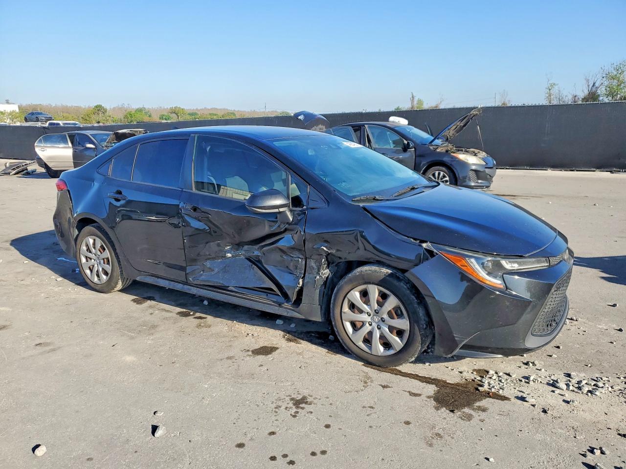 2020 TOYOTA COROLLA LE photo 7