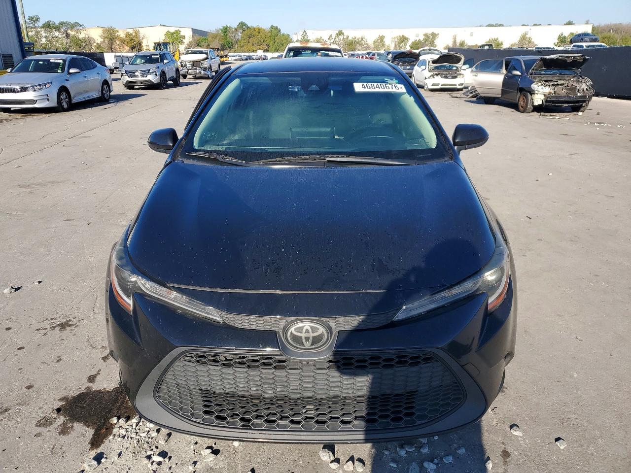 2020 TOYOTA COROLLA LE photo 9