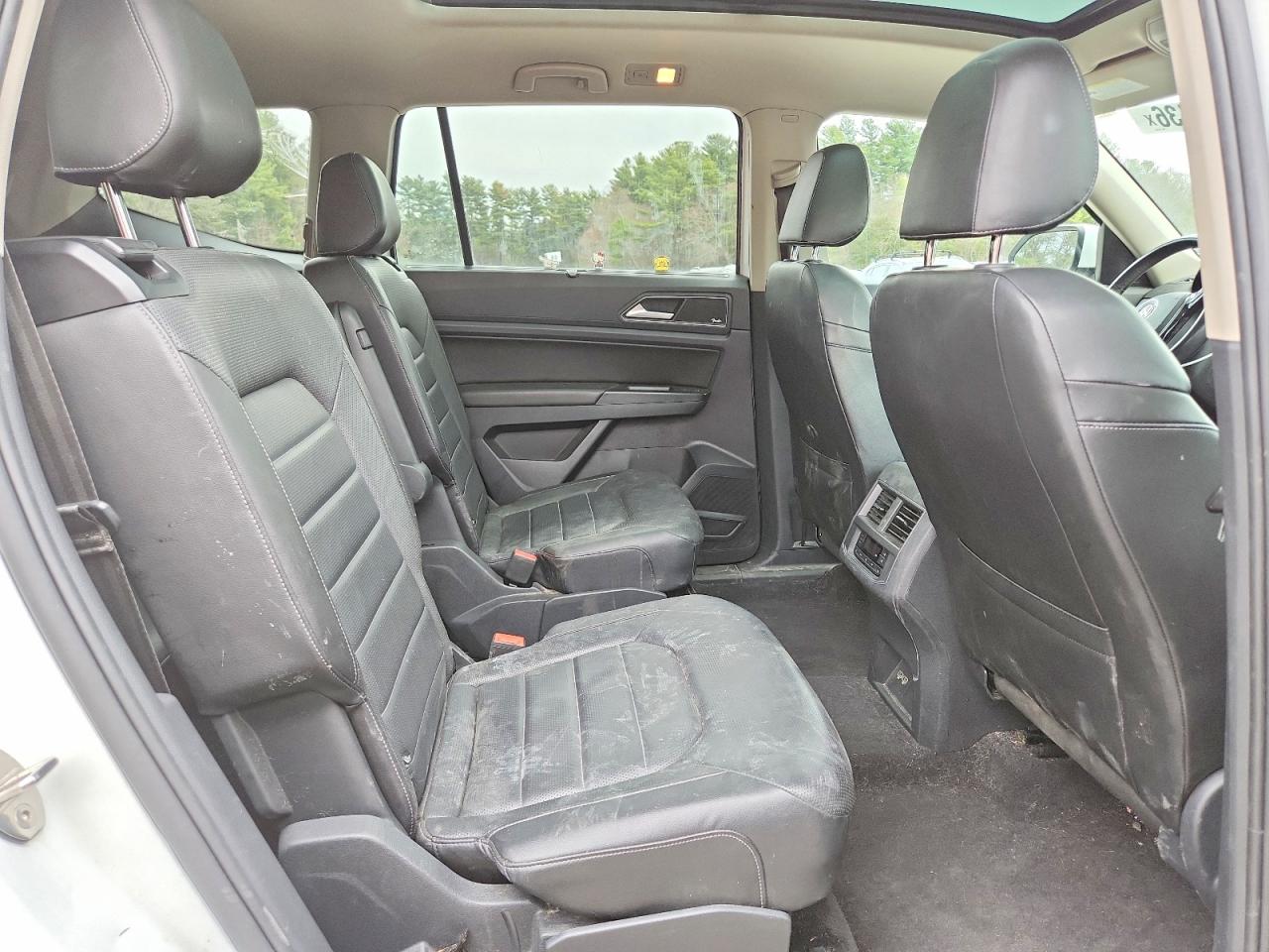 2018 VOLKSWAGEN ATLAS SEL PREMIUM photo 21