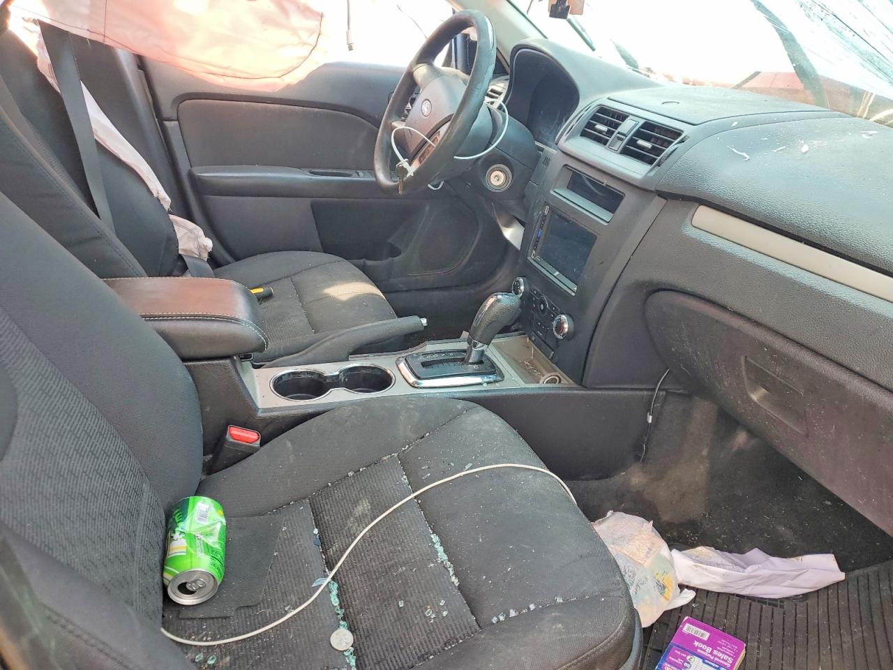 2012 FORD FUSION SE photo 19