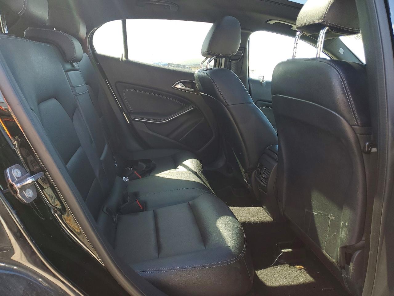 2019 MERCEDES-BENZ GLA 250 4MATIC photo 21