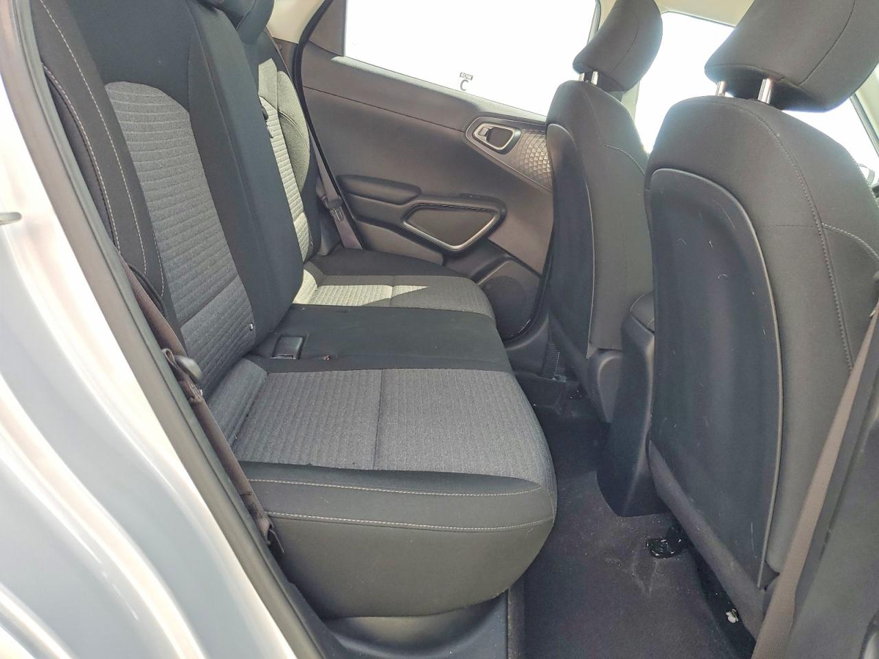2021 KIA SOUL S photo 11
