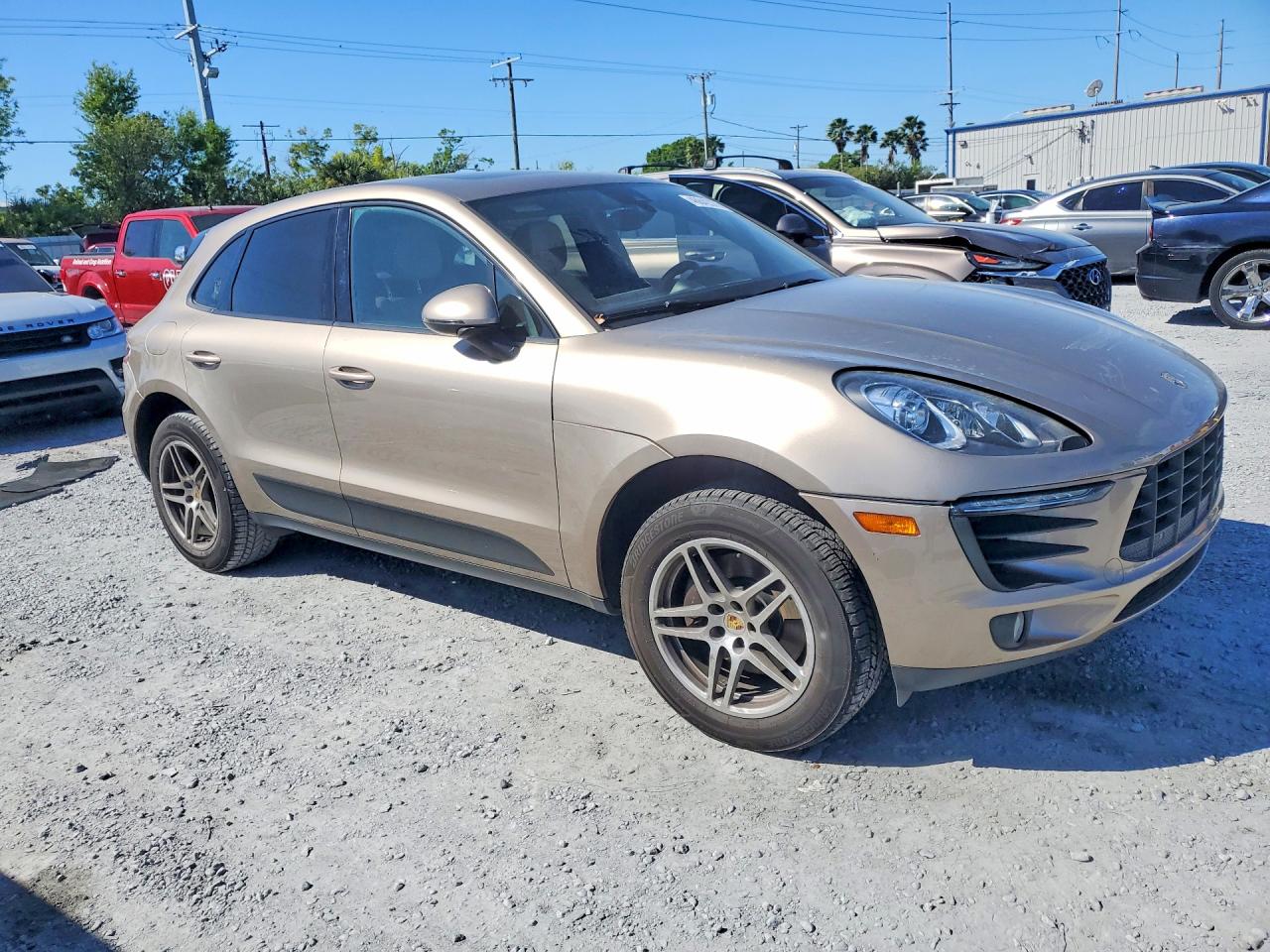 2018 PORSCHE MACAN photo 4