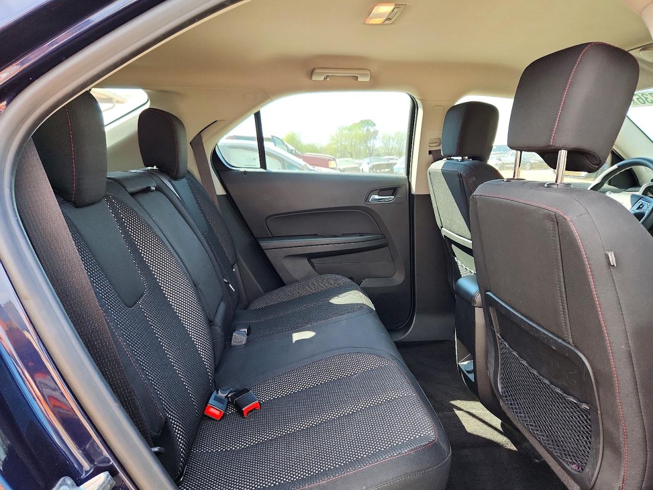 2017 CHEVROLET EQUINOX LS photo 11