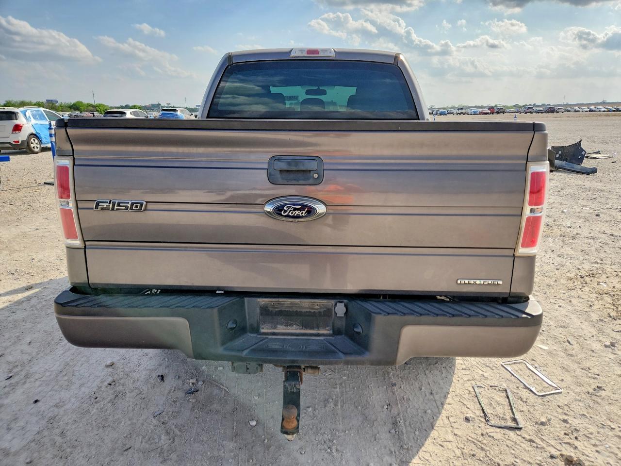 2014 FORD F150 SUPERCREW photo 11