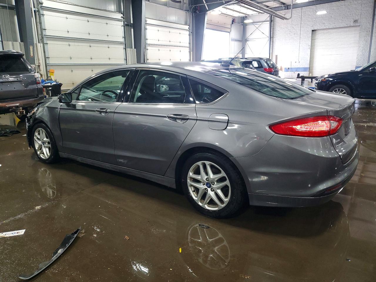 2013 FORD FUSION SE photo 3