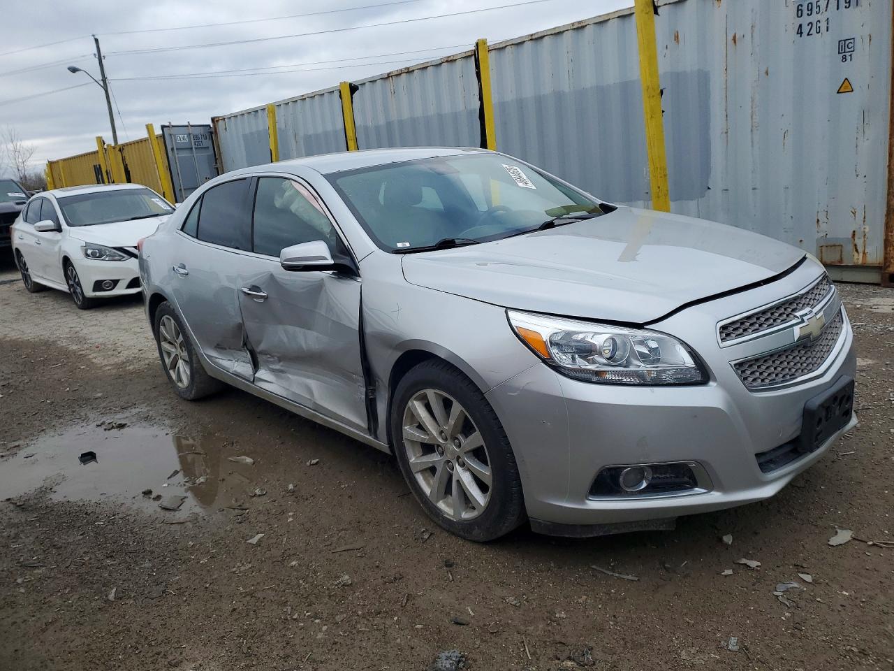 2013 CHEVROLET MALIBU LTZ photo 4