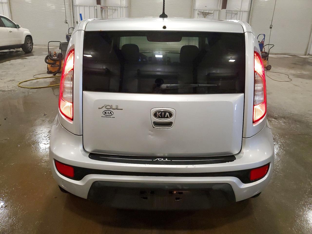 2012 KIA SOUL + photo 11