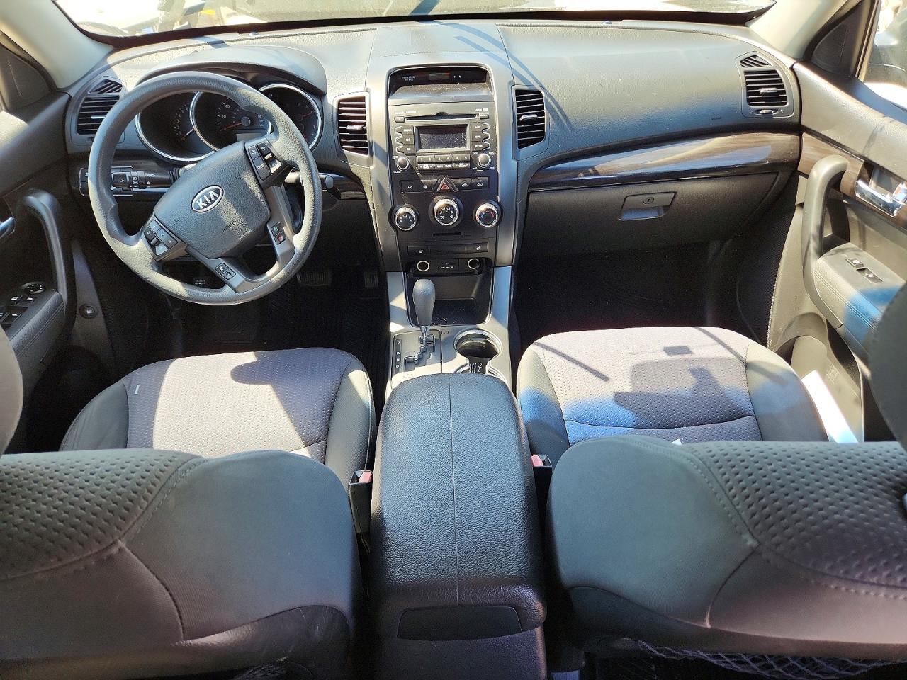 2011 KIA SORENTO LX photo 15
