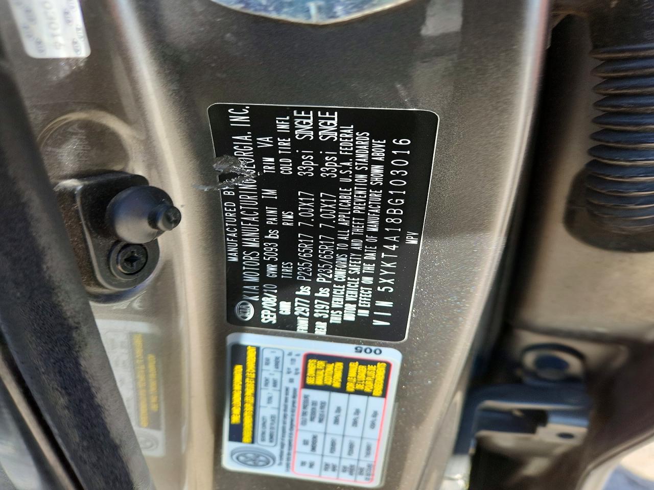 2011 KIA SORENTO LX photo 23