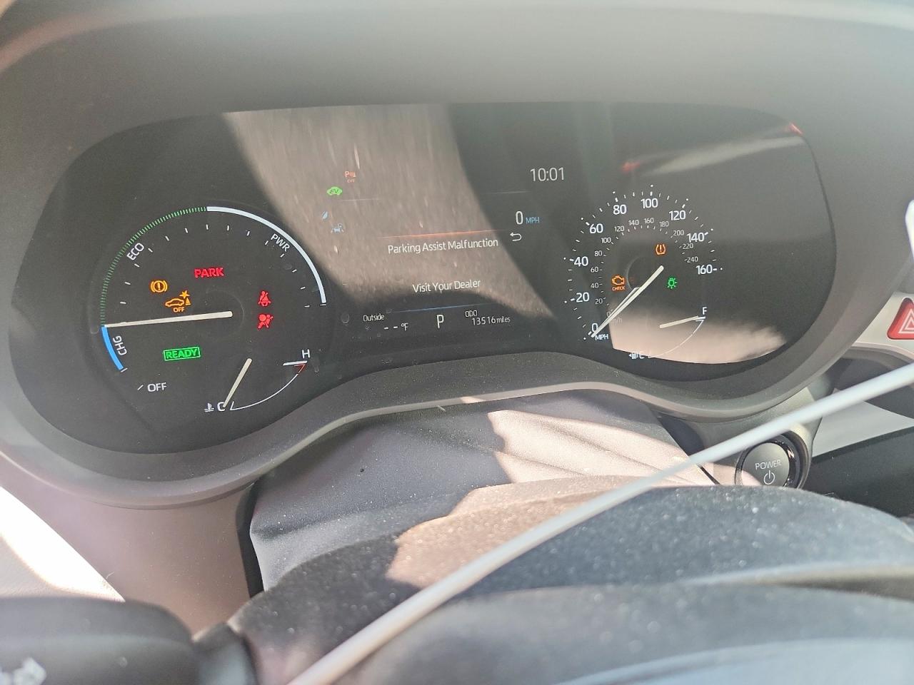 2025 TOYOTA SIENNA XLE 7-PASSENGER photo 18