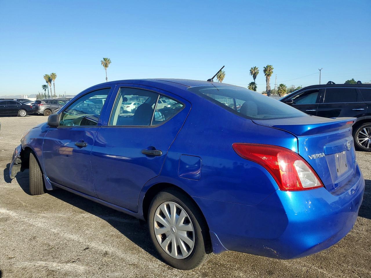 2014 NISSAN VERSA 1.6 S photo 2