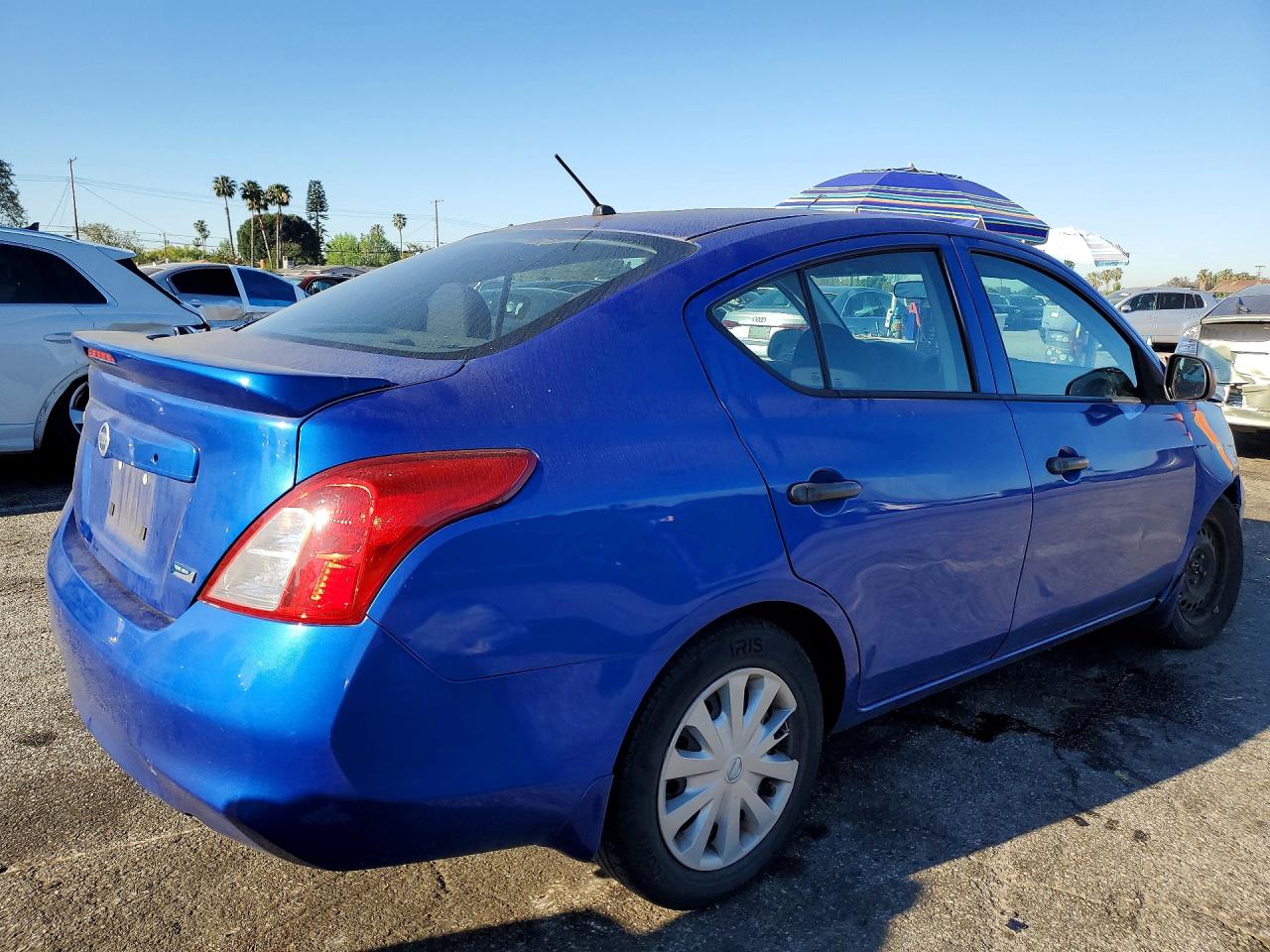2014 NISSAN VERSA 1.6 S photo 3