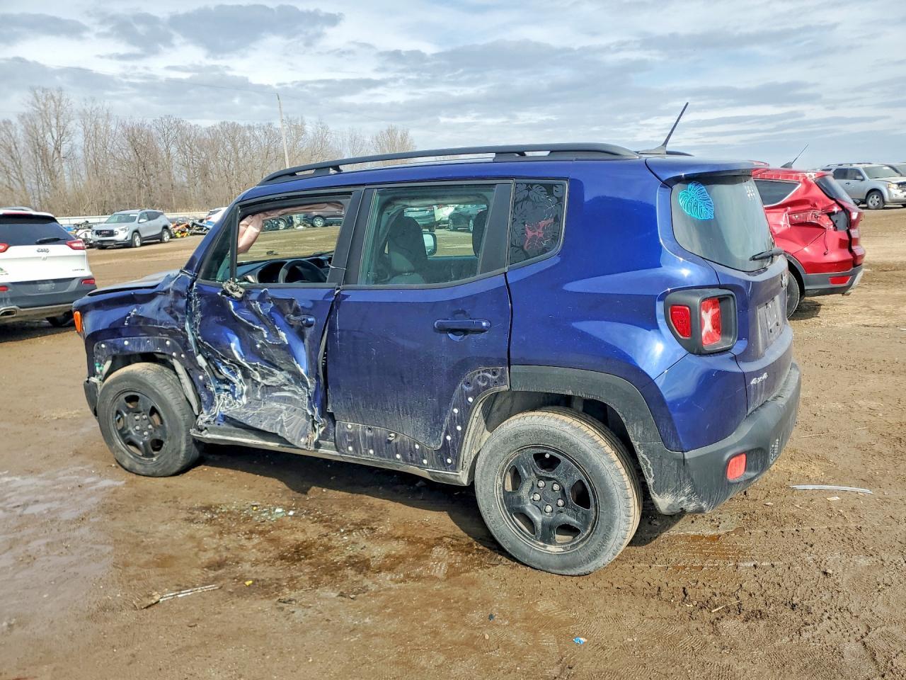 2017 JEEP RENEGADE SPORT photo 2