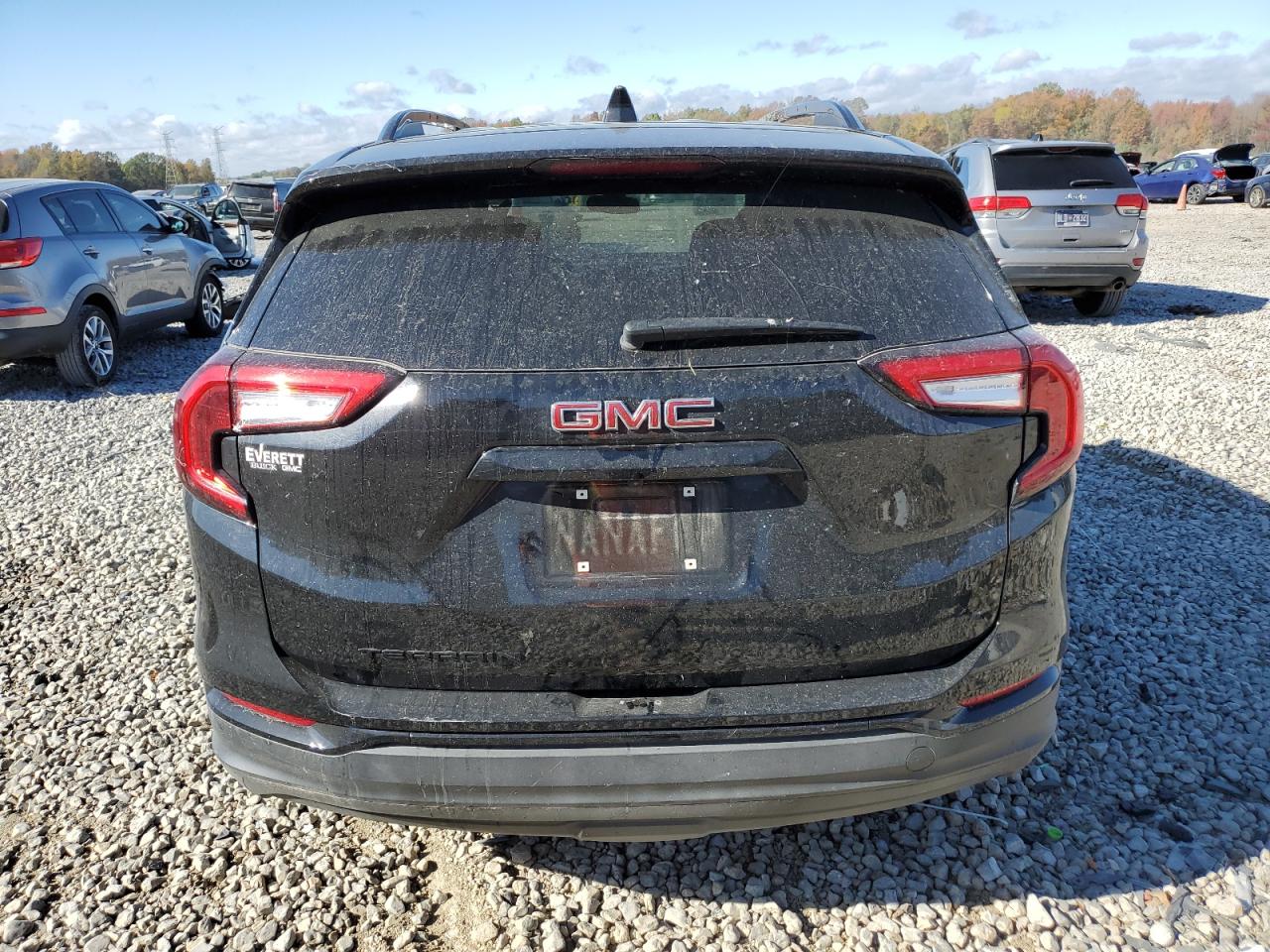 2024 GMC TERRAIN photo 11