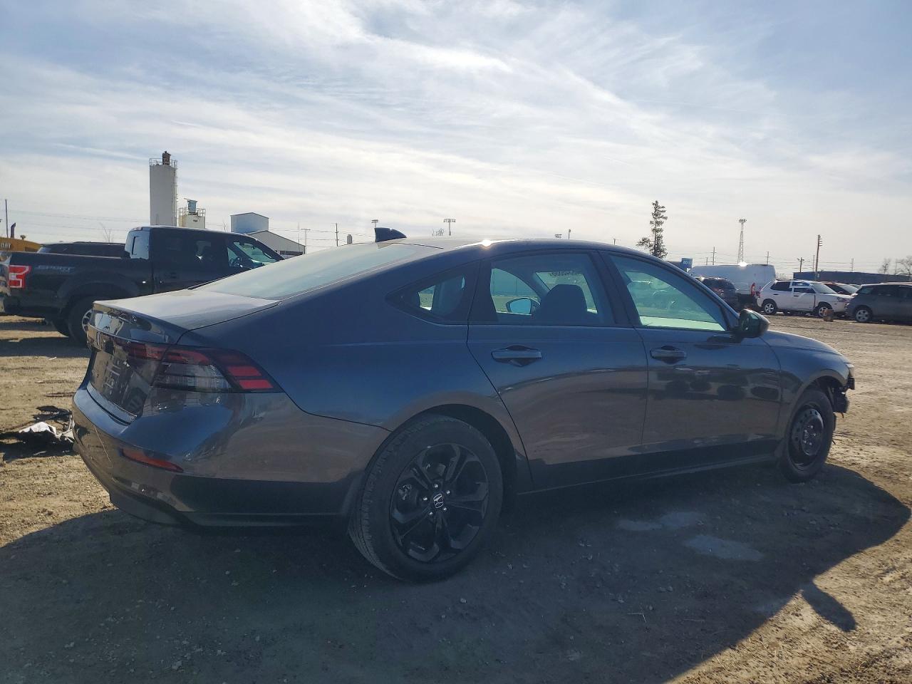 2025 HONDA ACCORD SE photo 5