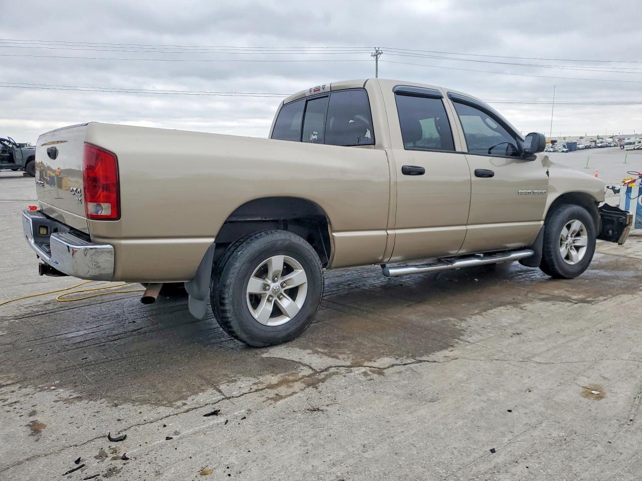 2004 DODGE RAM 1500 ST photo 7