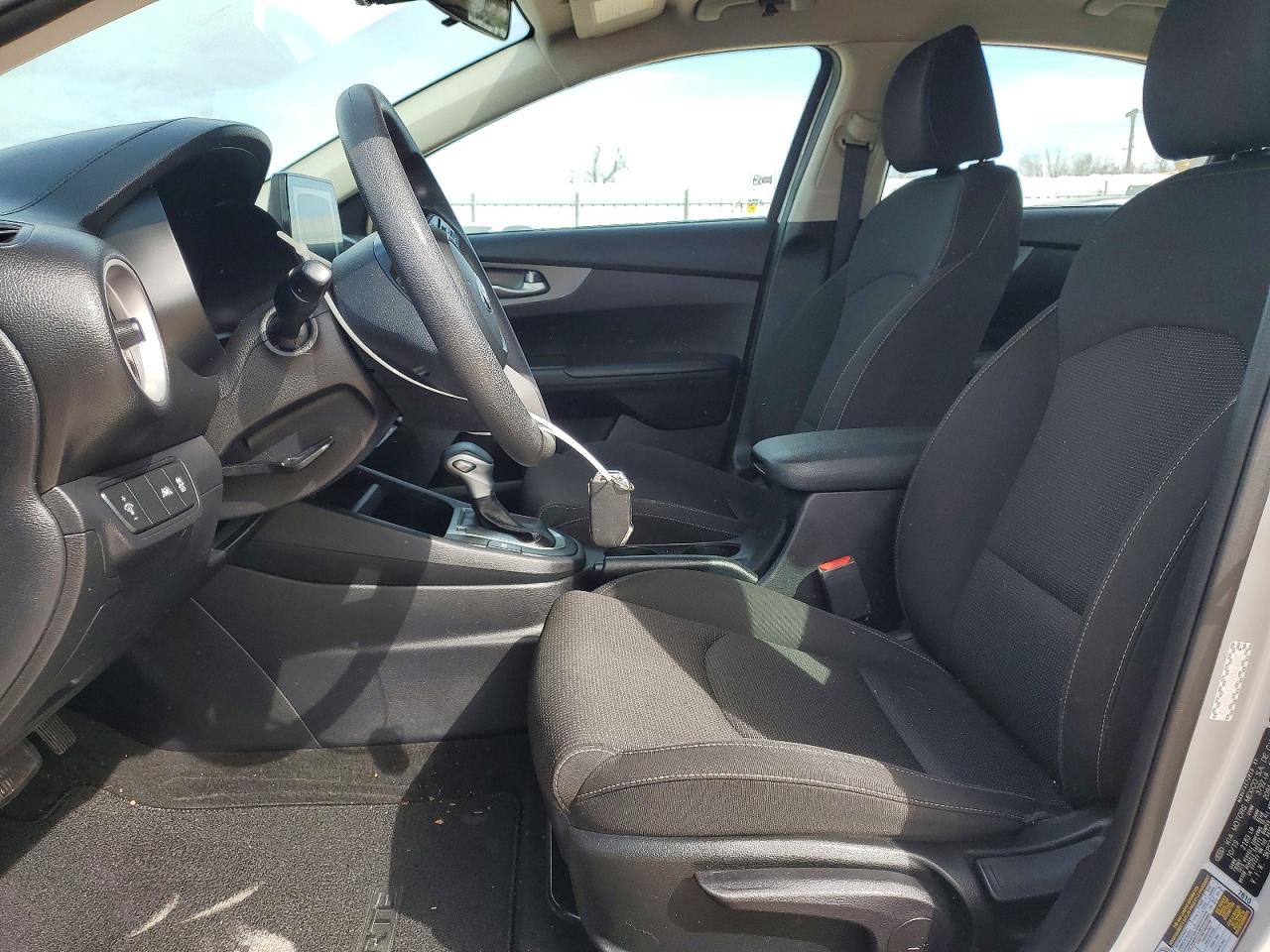2020 KIA FORTE LXS photo 13
