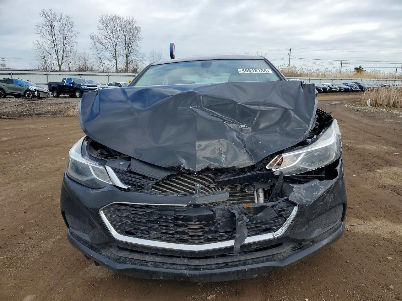 2017 CHEVROLET CRUZE LT photo 5