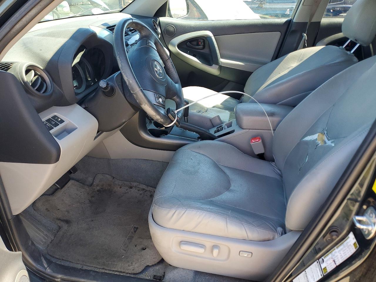 2010 TOYOTA RAV4 LIMITED photo 7