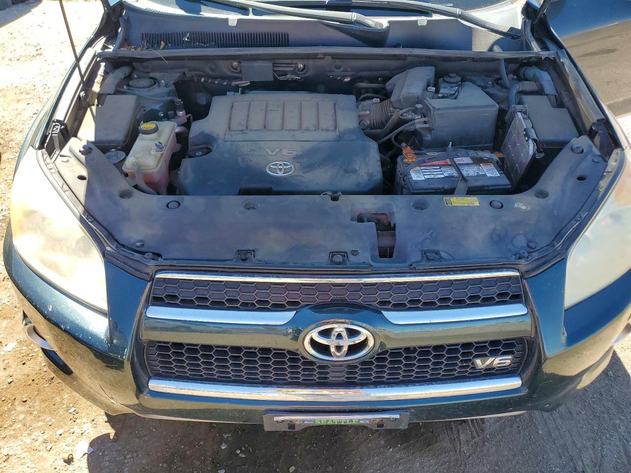 2010 TOYOTA RAV4 LIMITED photo 11