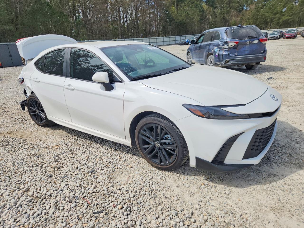 2025 TOYOTA CAMRY SE photo 7