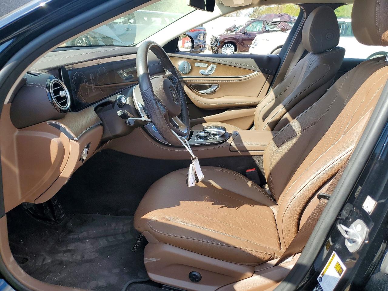 2018 MERCEDES-BENZ E 300 4MATIC photo 13