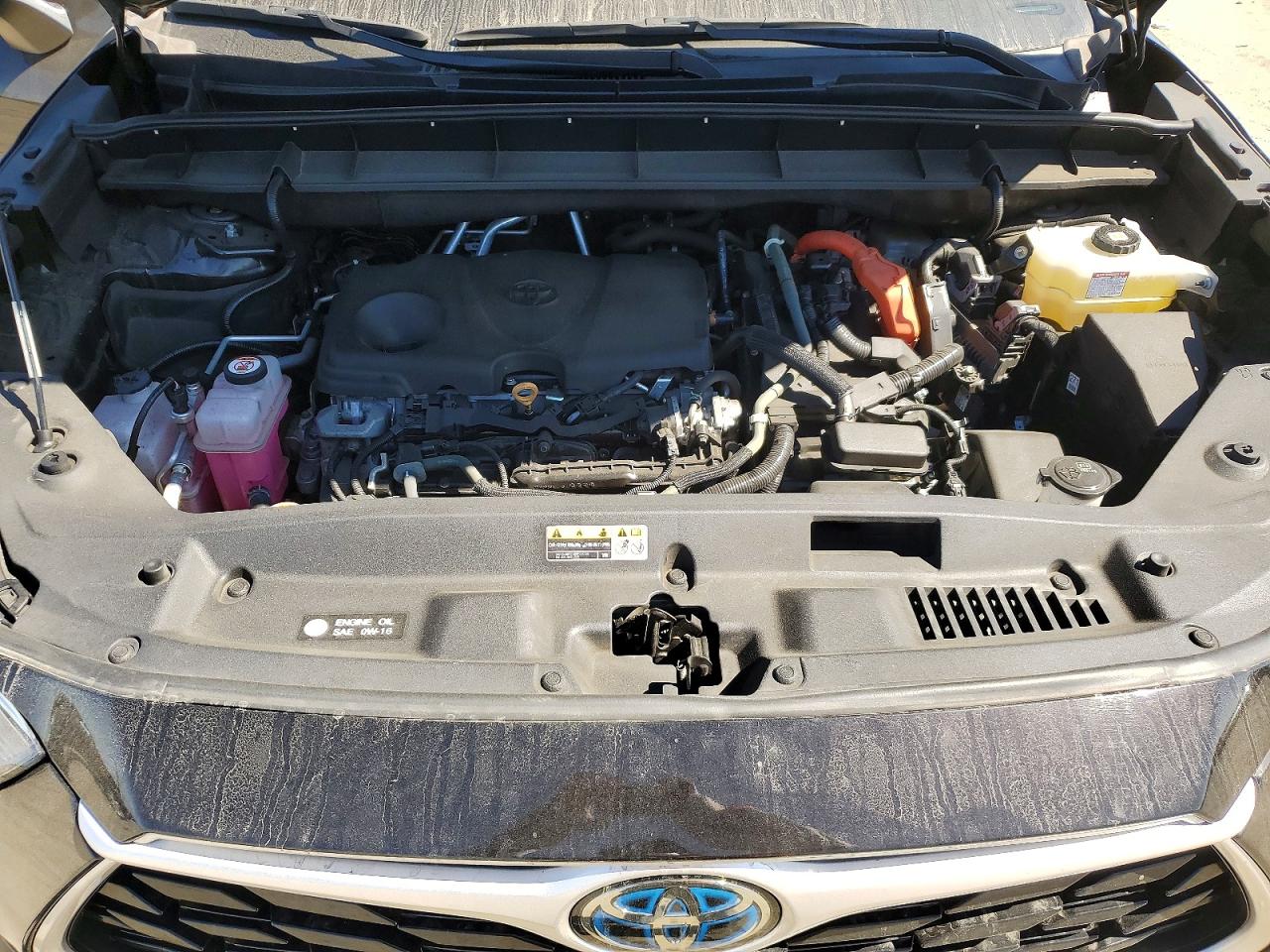 2022 TOYOTA HIGHLANDER HYBRID XLE photo 23