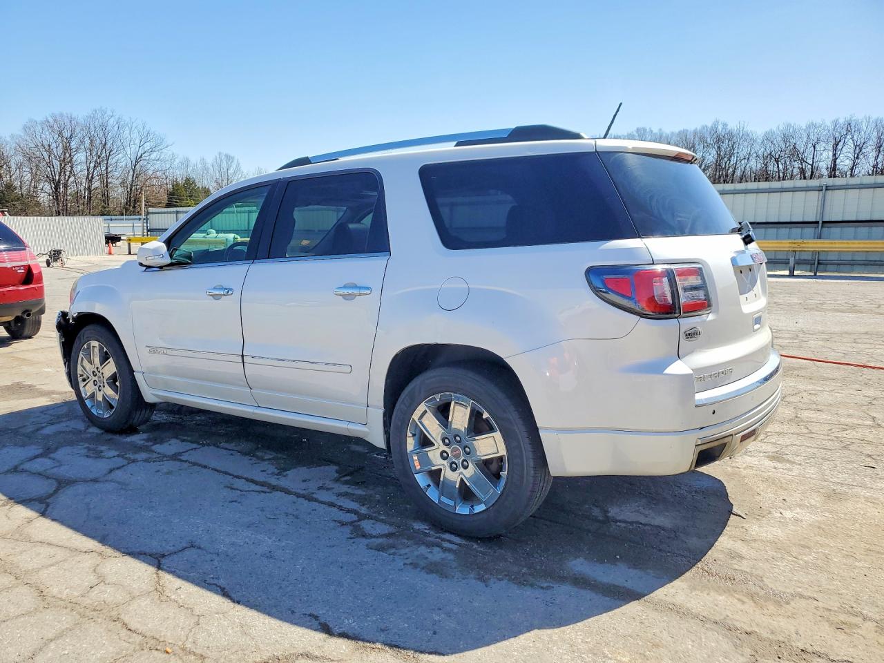 2016 GMC ACADIA DENALI photo 2