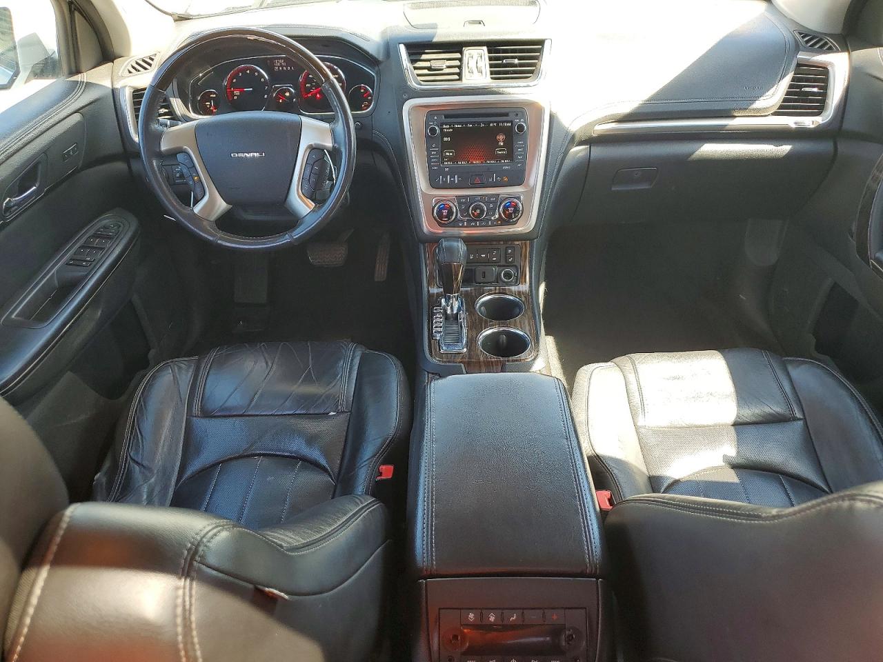 2016 GMC ACADIA DENALI photo 8