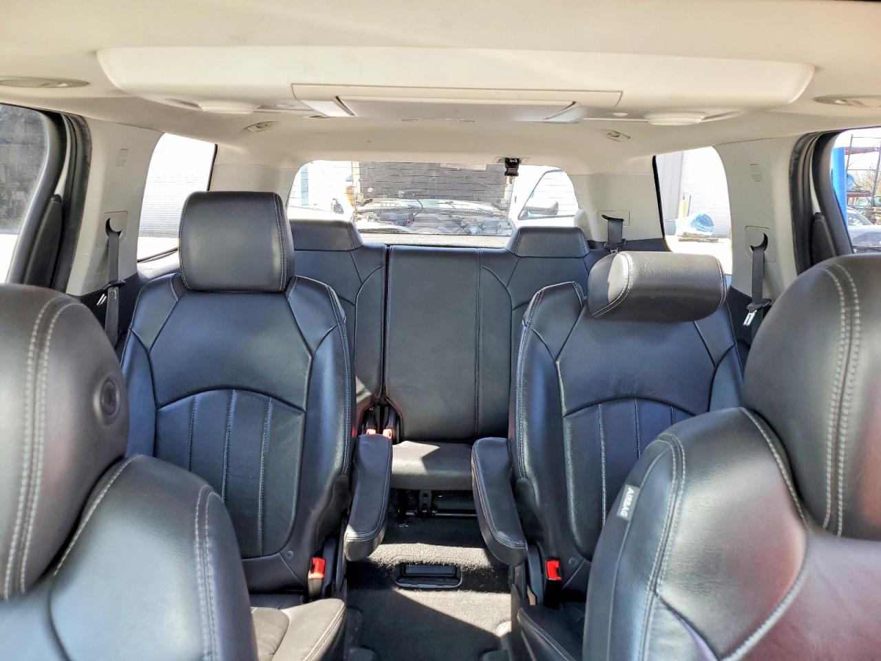 2016 GMC ACADIA DENALI photo 10