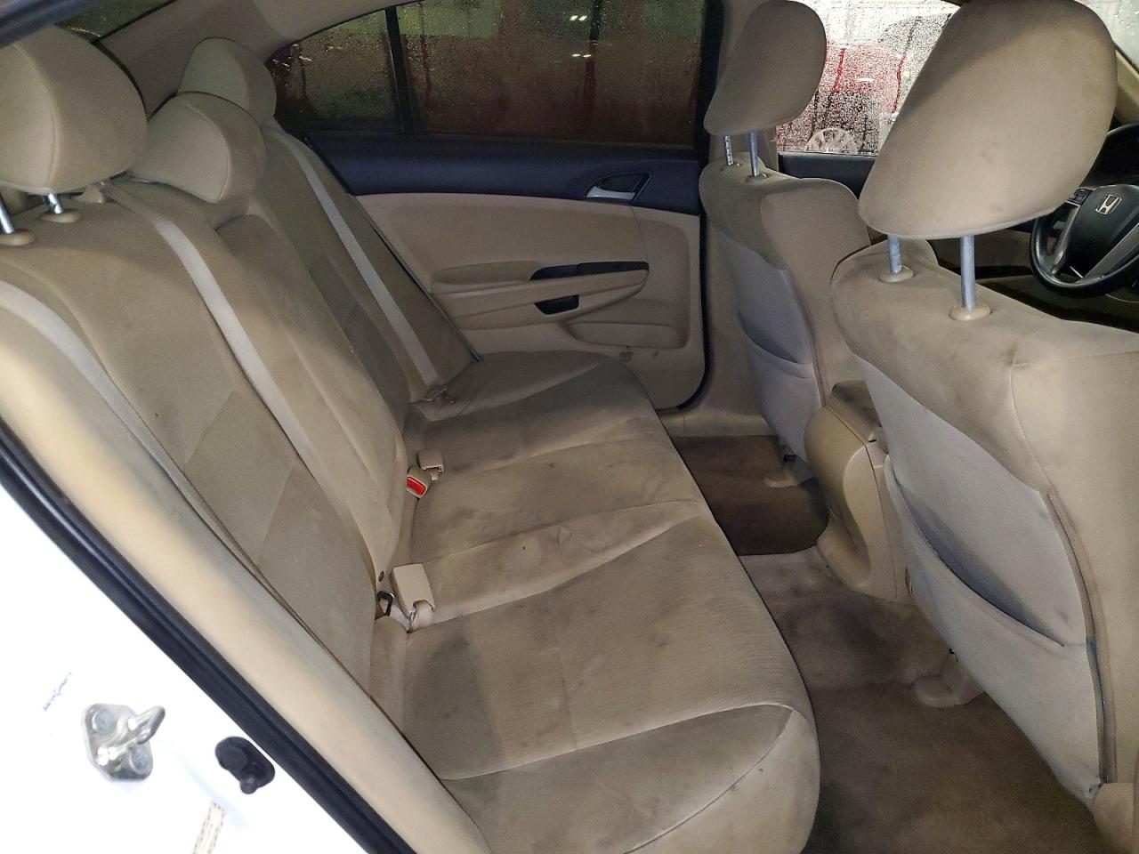 2012 HONDA ACCORD LX photo 19