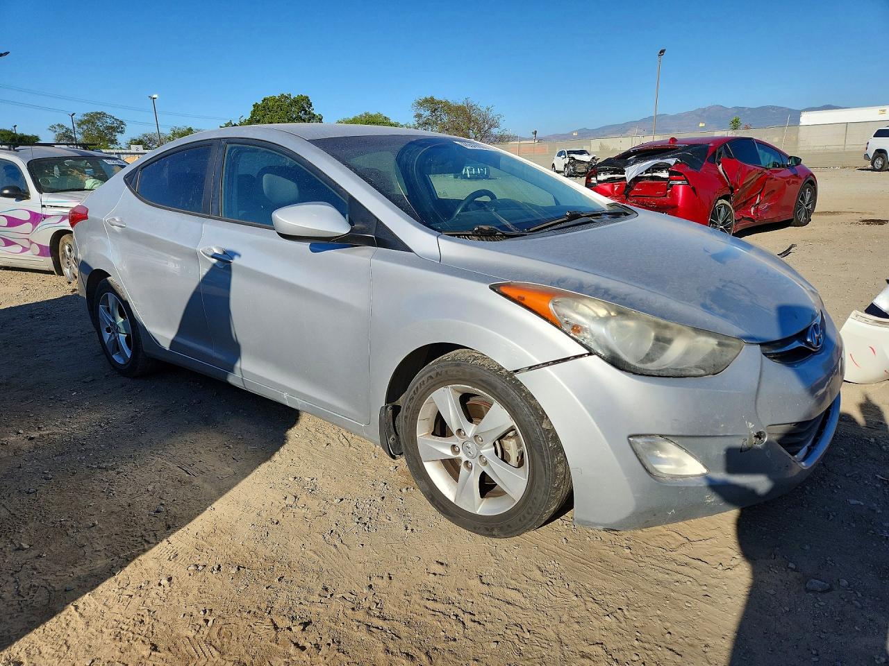 2013 HYUNDAI ELANTRA GLS photo 4