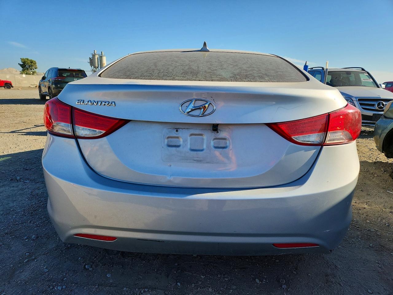 2013 HYUNDAI ELANTRA GLS photo 6