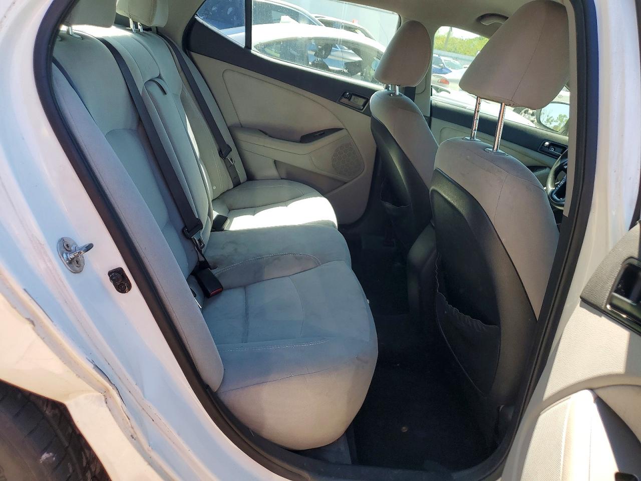 2012 KIA OPTIMA LX photo 10